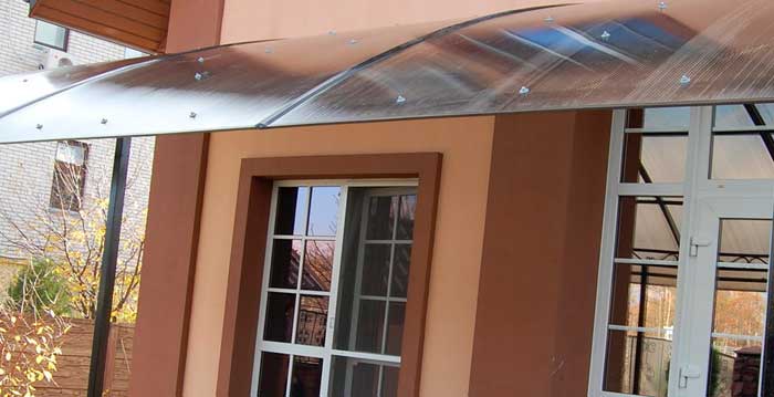 Козырек к частному дому